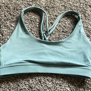 Ptula sports bra